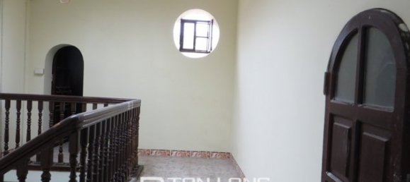 5 bedrooms Villa in Cau Giay, Vietnam No. 3322 12