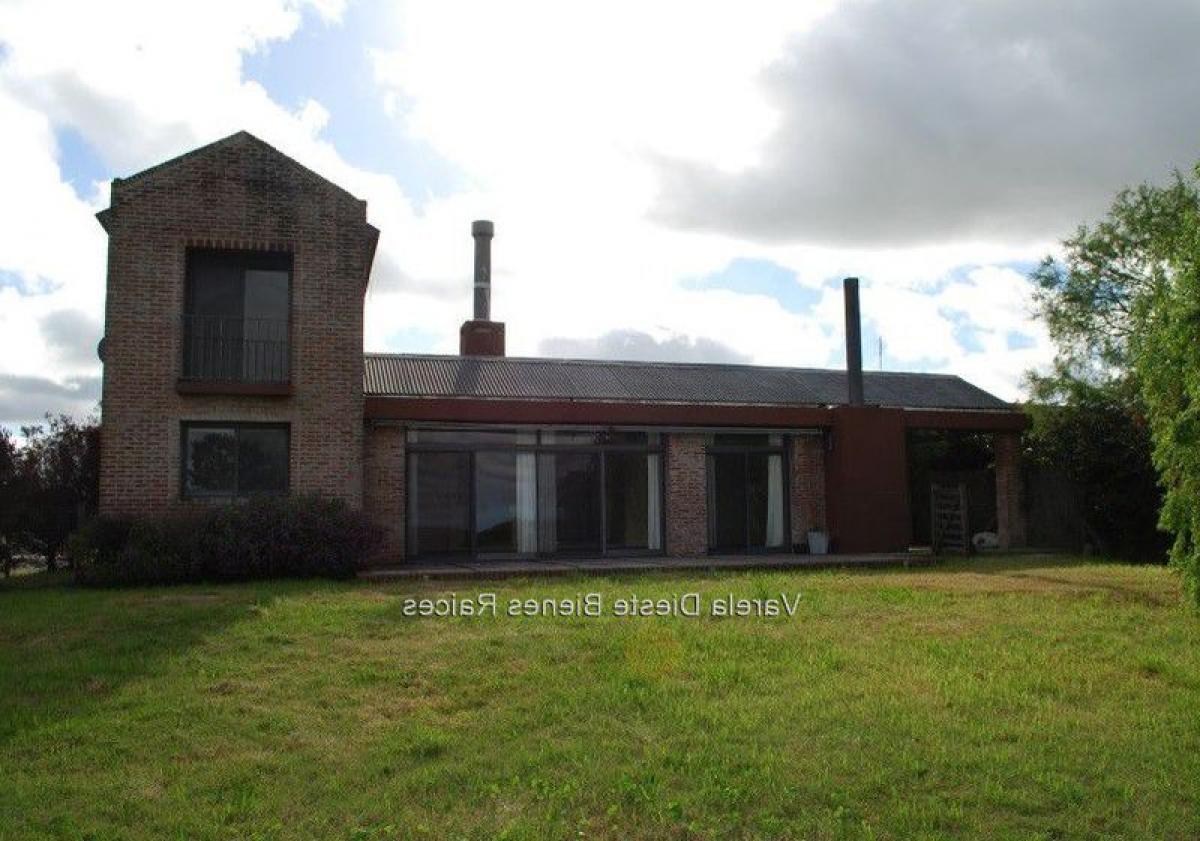 3 غرف نوم منزل في Montevideo, Uruguay رقم 678