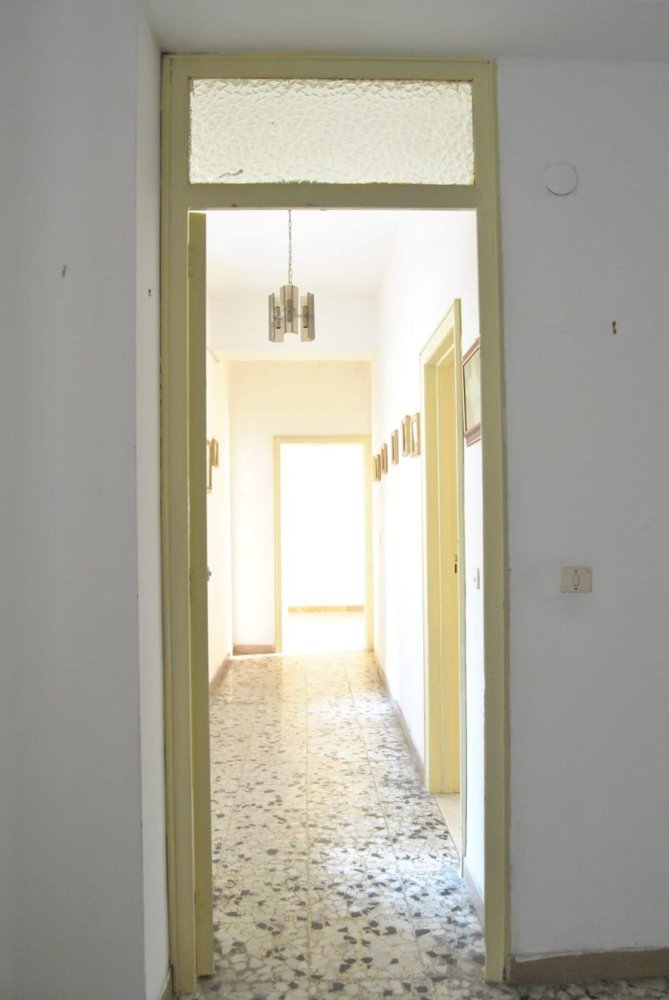 4-Zimmer Wohnung in Reggio Calabria, Italy, Nr. 197552