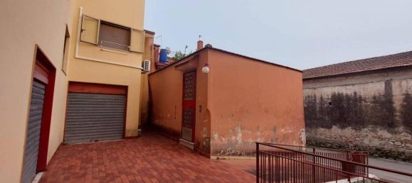 Вилла с 4 комнатами в Салерно, Италия № 115498 2