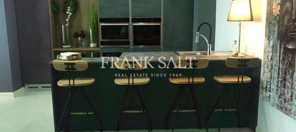 Apartamento T2 em Sliema, Malta N.º 9111 8