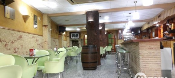 Propriété commerciale à Alicante, Spain 140m² No. 65906 8