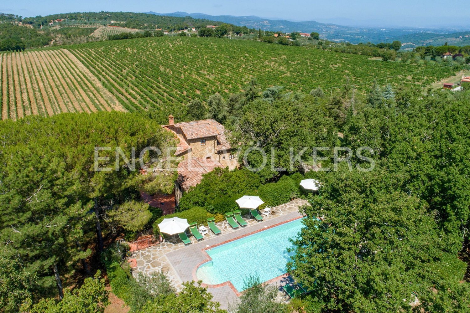 8 bedrooms House in Bucine, Italy No. 180912