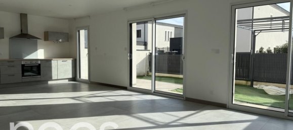 4 bedrooms House in Saint-Julien, France No. 334876 2