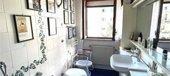 3 bedrooms Apartment in Rome, Italy No. 311764 27