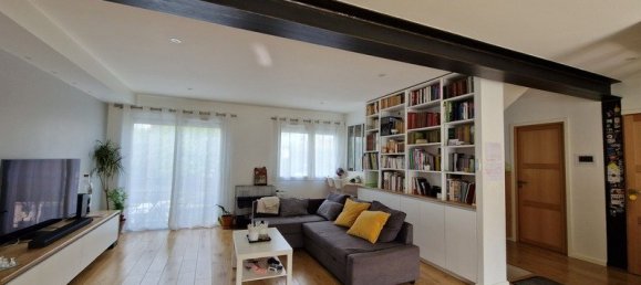 5 bedrooms House in Etampes, France No. 198413 20