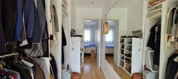 5 bedrooms House in Etampes, France No. 198413 7