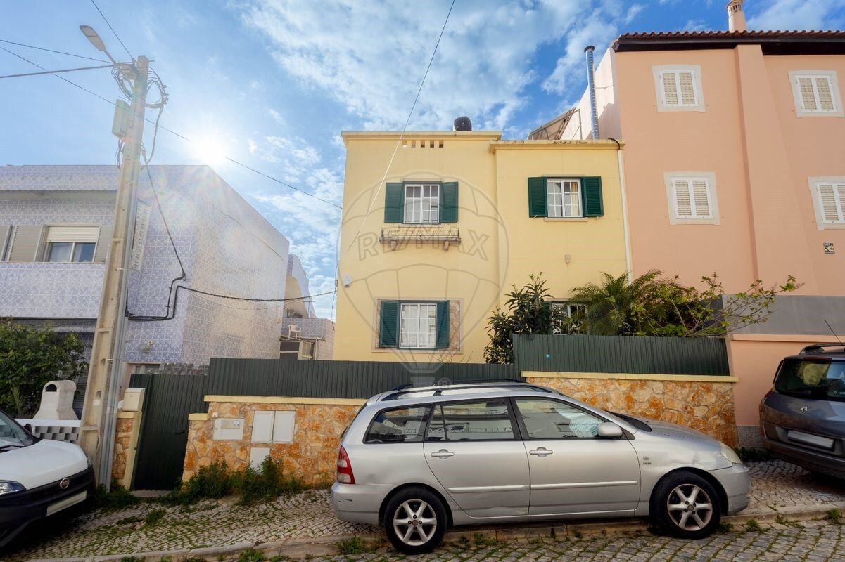 4 bedrooms Villa in Faro, Portugal No. 165494