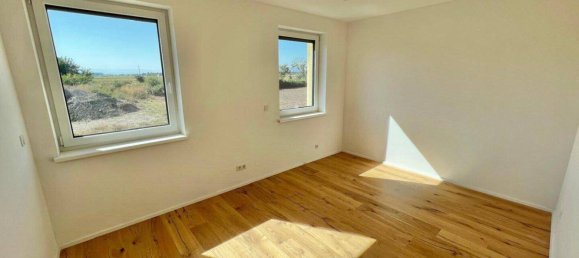 Таунхаус с 5 комнатами в Штоккерау, Австрия № 226716 5