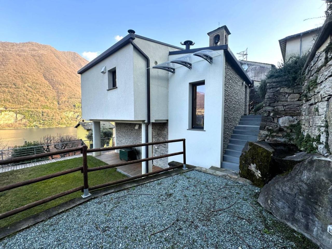 6 rooms Apartment in Laglio, Italy No. 152447