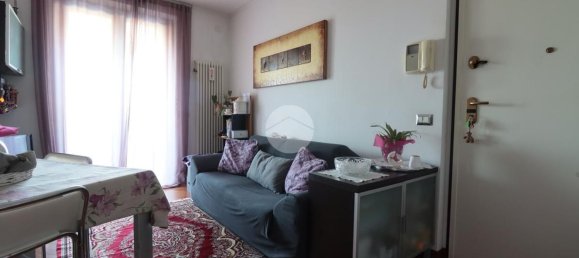 3 rooms Apartment in Grottammare, Italy No. 143307 8