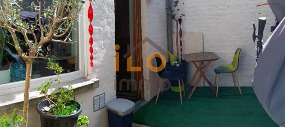 2 bedrooms House in Tourcoing, France No. 101069 3