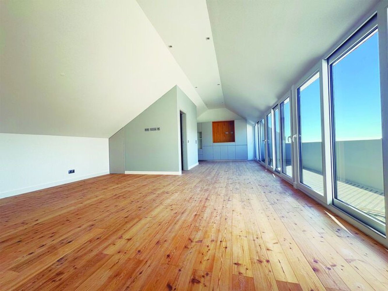 3 Schlafzimmer Doppelhaus in Cascais, Portugal, Nr. 118537