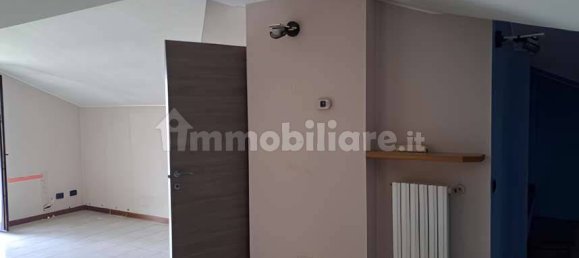 Apartamento T3 em Muggiò, Italy N.º 181638 2