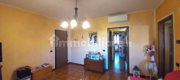 3 Schlafzimmer Wohnung in Castiglione delle Stiviere, Italy, Nr. 187881 5