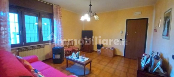 3 Schlafzimmer Wohnung in Castiglione delle Stiviere, Italy, Nr. 187881 2