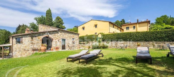 18 bedrooms Villa in Fiesole, Italy No. 262337 3