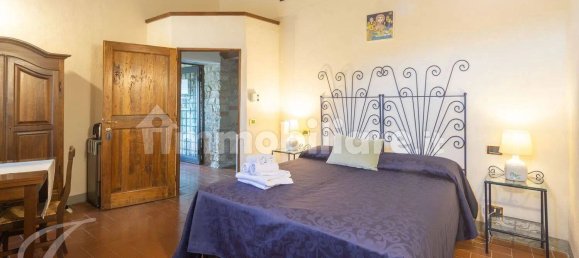 18 bedrooms Villa in Fiesole, Italy No. 262337 10