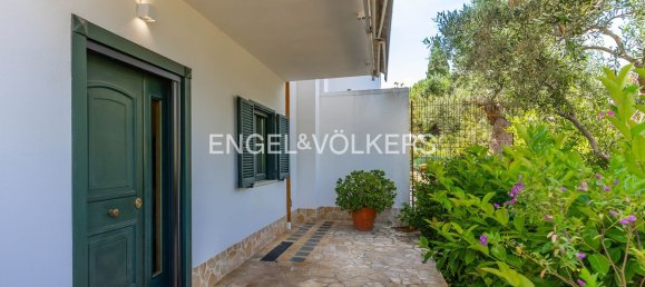 Villa de 8 habitaciónes en Valenzano, Italy No. 279584 3