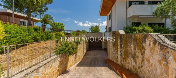 Villa de 8 habitaciónes en Valenzano, Italy No. 279584 4