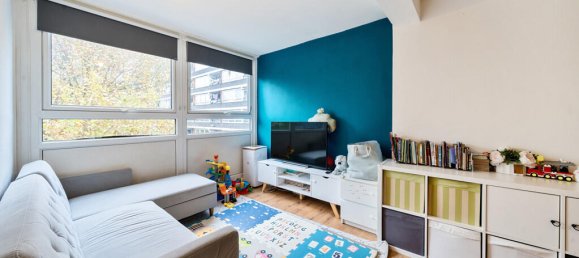 3 bedrooms Apartment in London, United Kingdom No. 7640 8