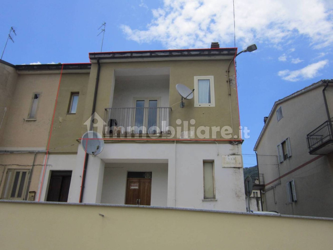 2 bedrooms House in Roio del Sangro, Italy No. 350000