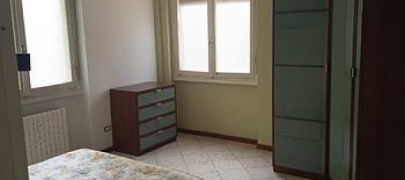 2-salle Appartement à Buccinasco, Italy No. 279768 6