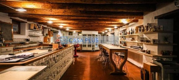 4 Schlafzimmer Villa in Bassano del Grappa, Italy, Nr. 92999 23