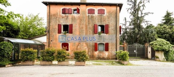 4 Schlafzimmer Villa in Bassano del Grappa, Italy, Nr. 92999 27