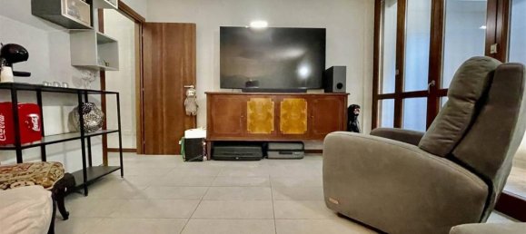 3غرفة شقة في Lentate sul Seveso, Italy رقم 25829 45