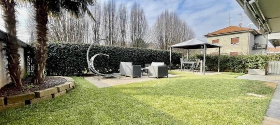 3غرفة شقة في Lentate sul Seveso, Italy رقم 25829 4