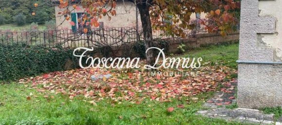 10 rooms Villa in Siena, Italy No. 17679 2