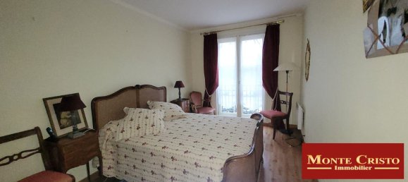 Apartamento de 1 dormitorio en Versailles, France No. 165414 5