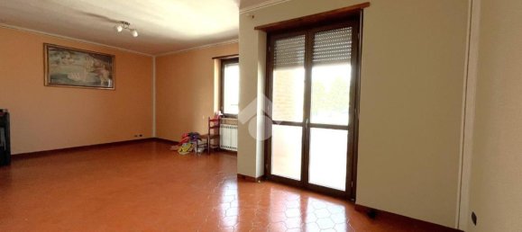 3 bedrooms House in Poirino, Italy No. 299974 5