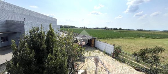 3 bedrooms House in Poirino, Italy No. 299974 25