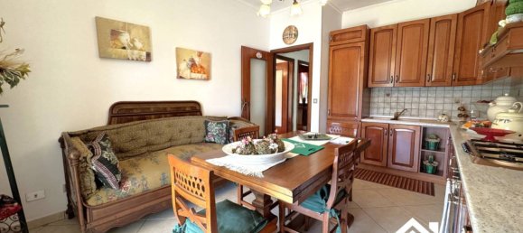 2 bedrooms Apartment in Tovo San Giacomo, Italy No. 306227 16