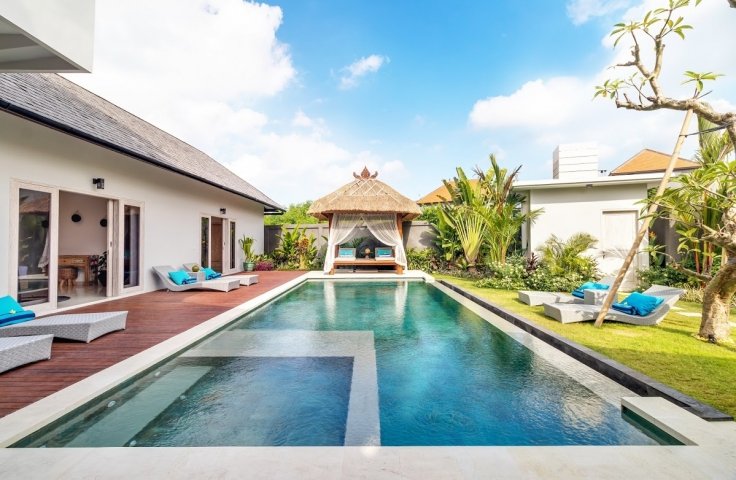4 dormitorios villa en alquiler en Seminyak, Badung, Bali, Indonesia № 3223