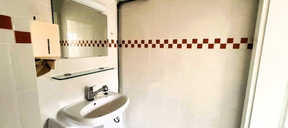 3 rooms Building in Kirchenlamitz, Germany No. 346080 4