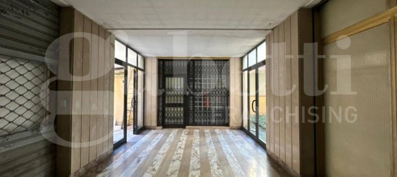  عقار تجاري في Livorno, Italy 140متر مربع رقم 308213 7