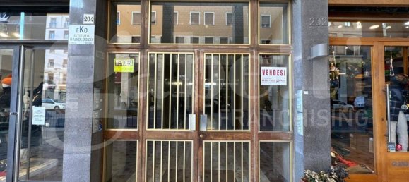  عقار تجاري في Livorno, Italy 140متر مربع رقم 308213 9