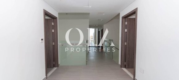 Villa de 4 dormitorios en Yas Island, UAE No. 17489 4