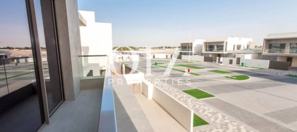 Villa de 4 dormitorios en Yas Island, UAE No. 17489 8