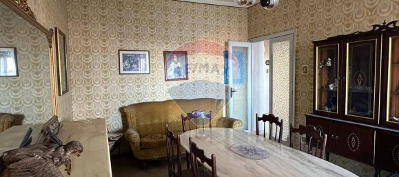 3 rooms Apartment in Catania, Italy No. 273927 7