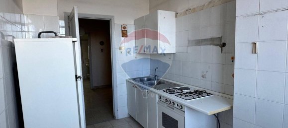 3 rooms Apartment in Catania, Italy No. 273927 6