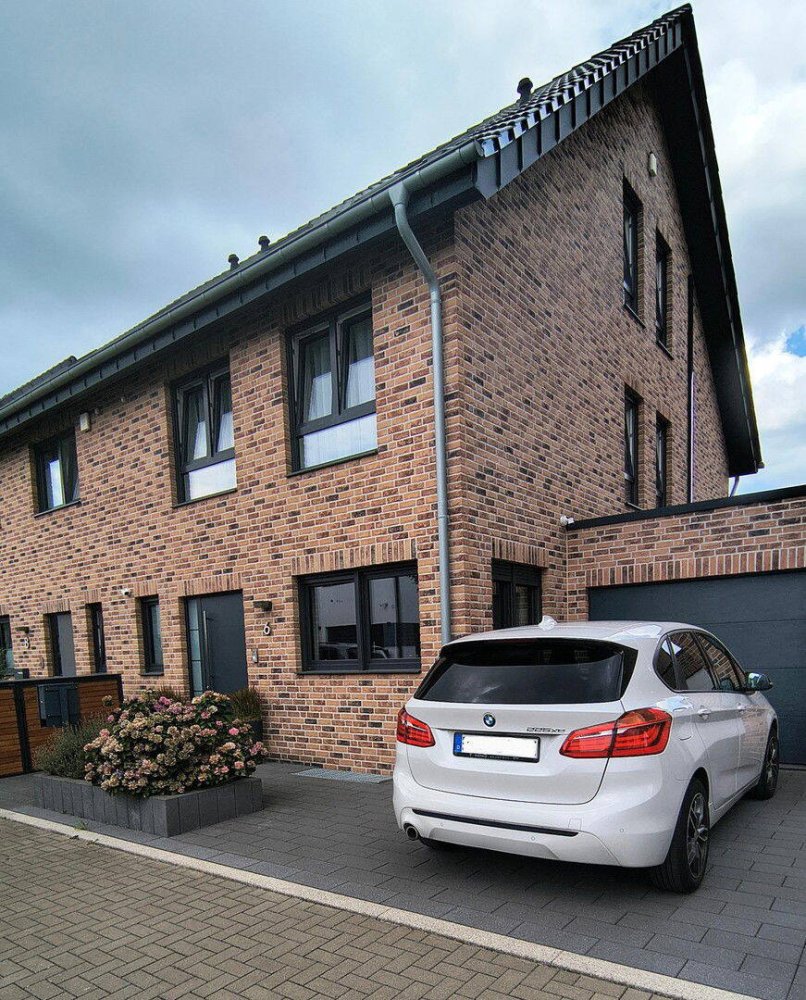 3 غرف نوم تاون هاوس في Neuss, Germany رقم 371035