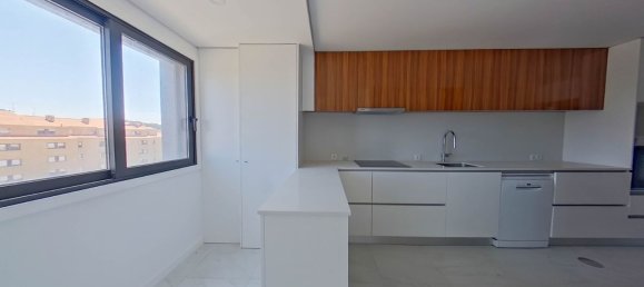 Propiedad comercial en Anta, Portugal 87 m² No. 35490 32
