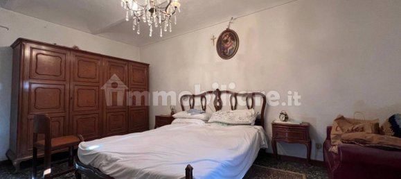 4 bedrooms House in Canale, Italy No. 216987 7