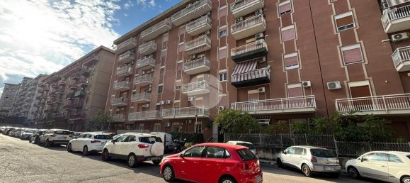 Apartamento de 3 habitaciónes en Palermo, Italy No. 3112 2