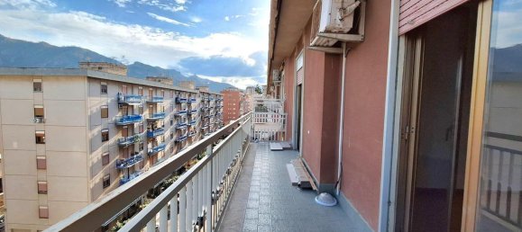 Apartamento de 3 habitaciónes en Palermo, Italy No. 3112 17