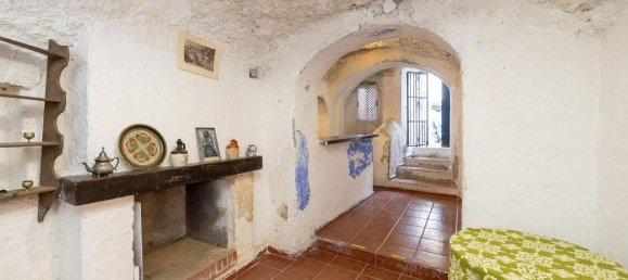 1 bedroom House in Granada, Spain No. 107651 11